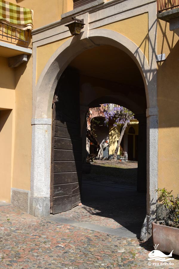 Curt dur Ost, ingresso da Via Vittorio Veneto curt dur ost 2080
